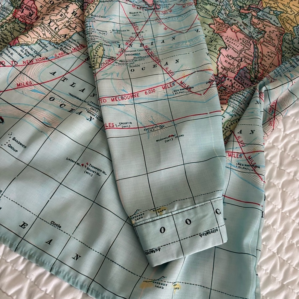 MISSLOOK Multicolor Map Print Button-Up Blouse - Picture 11 of 15